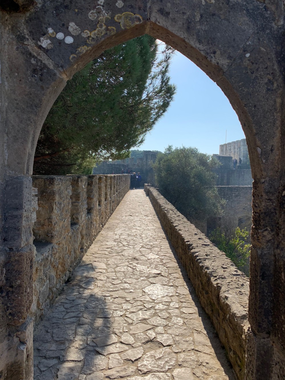 CastleJorge04 (1 of 1).jpg