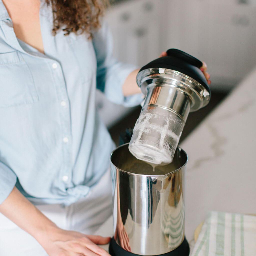 almond_cow_thumb-4_1024x1024